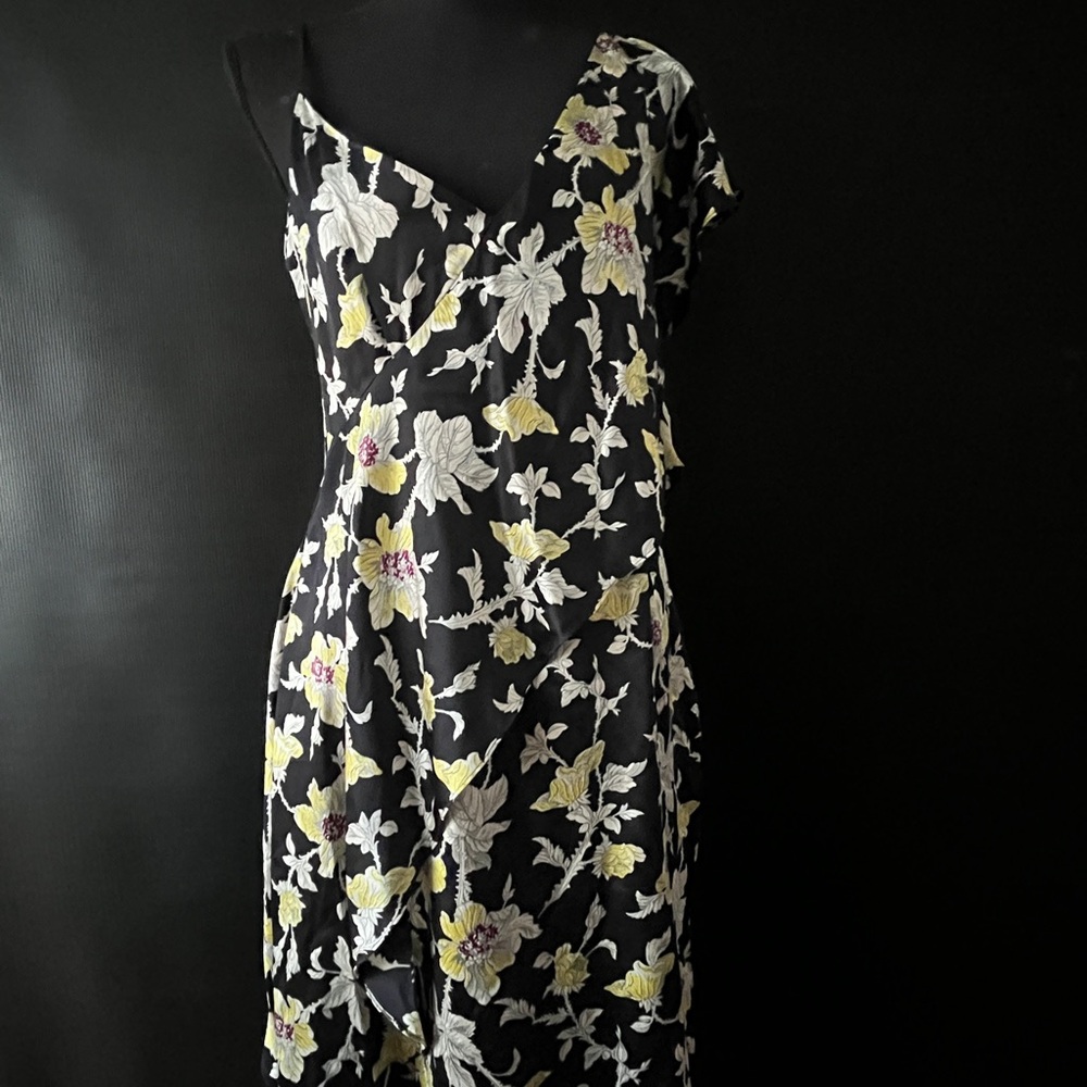 Cinq a sept silk midi ruffle dress size 6